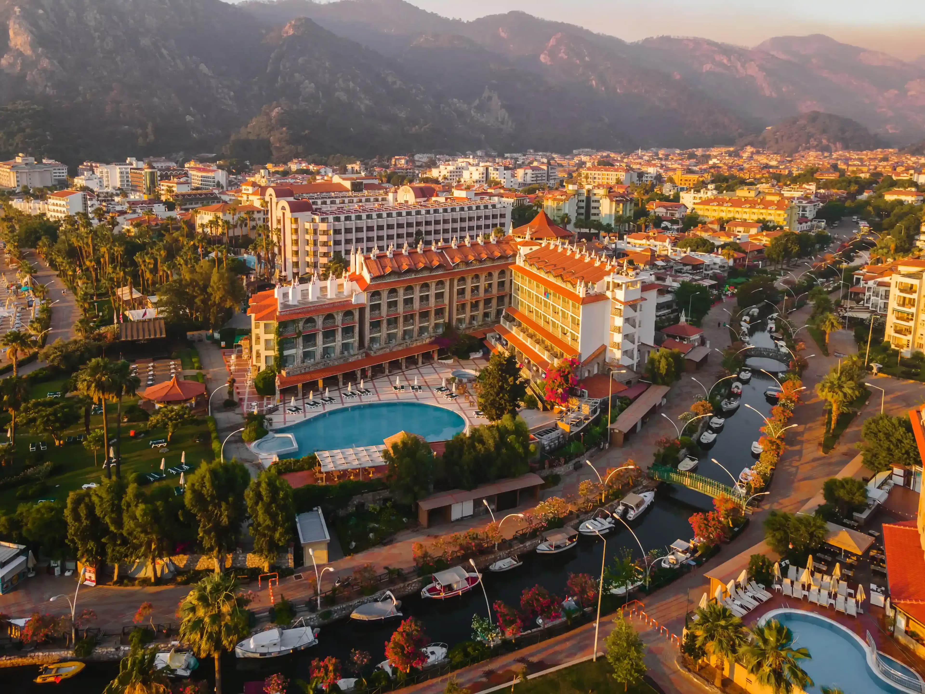 Martı La Perla Hotel (+16) Tüm Fotoğraflar